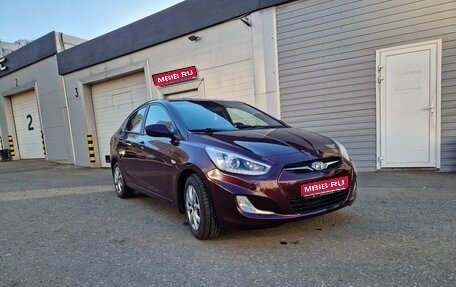 Hyundai Solaris II рестайлинг, 2014 год, 860 000 рублей, 1 фотография