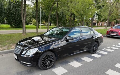 Mercedes-Benz E-Класс, 2012 год, 1 545 000 рублей, 1 фотография