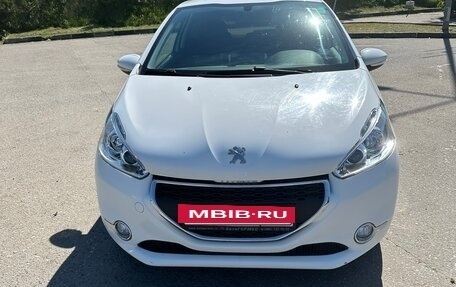 Peugeot 208 II, 2013 год, 550 000 рублей, 8 фотография