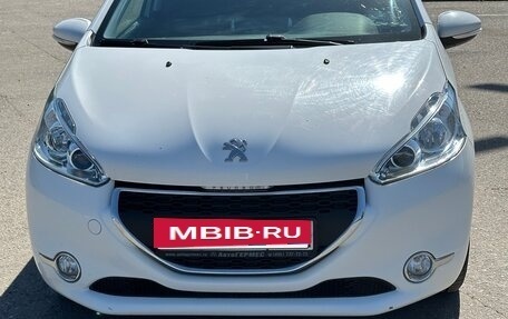 Peugeot 208 II, 2013 год, 550 000 рублей, 5 фотография