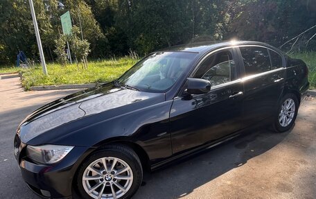 BMW 3 серия, 2008 год, 900 000 рублей, 3 фотография