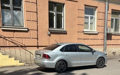 Volkswagen Polo VI (EU Market), 2016 год, 850 000 рублей, 2 фотография