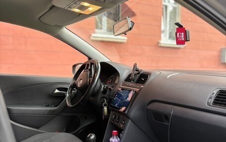 Volkswagen Polo VI (EU Market), 2016 год, 850 000 рублей, 6 фотография