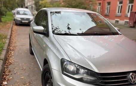 Volkswagen Polo VI (EU Market), 2016 год, 850 000 рублей, 3 фотография