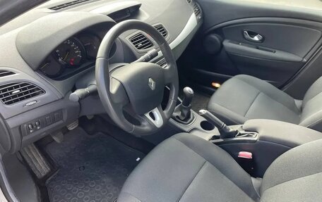 Renault Fluence I, 2010 год, 800 000 рублей, 6 фотография