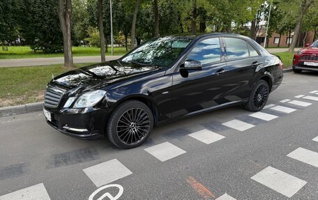 Mercedes-Benz E-Класс, 2012 год, 1 545 000 рублей, 6 фотография