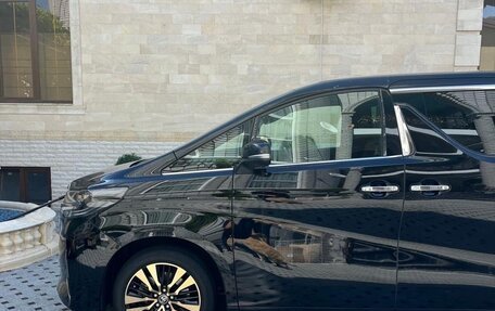 Toyota Alphard III, 2021 год, 6 490 000 рублей, 3 фотография