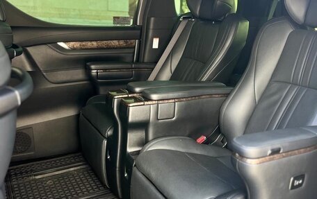 Toyota Alphard III, 2021 год, 6 490 000 рублей, 16 фотография