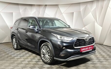 Toyota Highlander, 2023 год, 4 799 000 рублей, 3 фотография