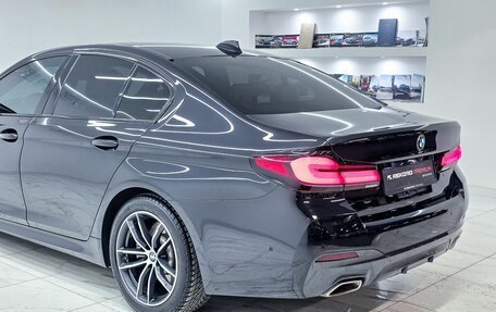 BMW 5 серия, 2023 год, 5 800 000 рублей, 19 фотография