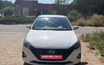 Hyundai Solaris II рестайлинг, 2021 год, 1 270 000 рублей, 1 фотография