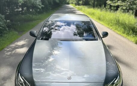 Mercedes-Benz E-Класс, 2017 год, 2 400 000 рублей, 1 фотография