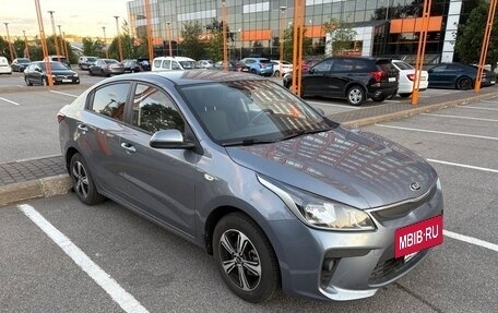 KIA Rio IV, 2017 год, 1 300 000 рублей, 3 фотография