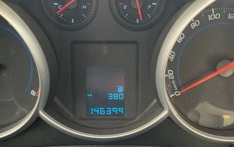 Chevrolet Cruze II, 2013 год, 800 000 рублей, 9 фотография