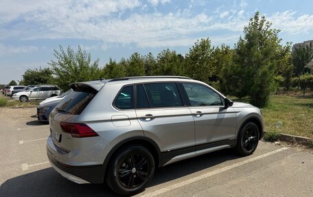 Volkswagen Tiguan II, 2019 год, 2 950 000 рублей, 16 фотография
