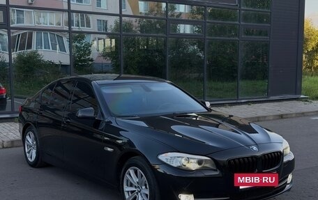BMW 5 серия, 2010 год, 1 399 990 рублей, 3 фотография