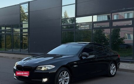 BMW 5 серия, 2010 год, 1 399 990 рублей, 12 фотография