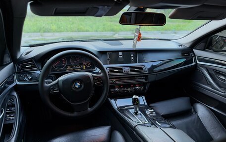 BMW 5 серия, 2010 год, 1 399 990 рублей, 21 фотография