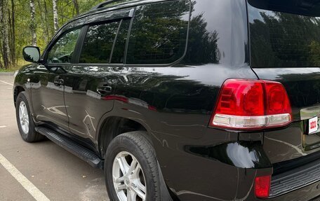 Toyota Land Cruiser 200, 2008 год, 2 600 000 рублей, 8 фотография