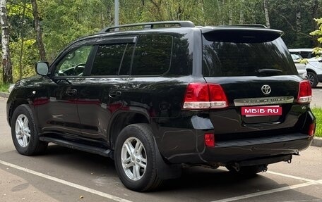 Toyota Land Cruiser 200, 2008 год, 2 600 000 рублей, 7 фотография