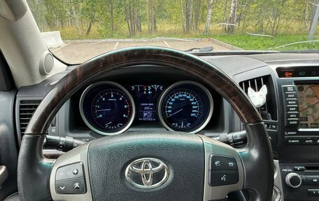 Toyota Land Cruiser 200, 2008 год, 2 600 000 рублей, 19 фотография