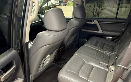 Toyota Land Cruiser 200, 2008 год, 2 600 000 рублей, 22 фотография