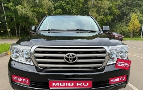 Toyota Land Cruiser 200, 2008 год, 2 600 000 рублей, 5 фотография