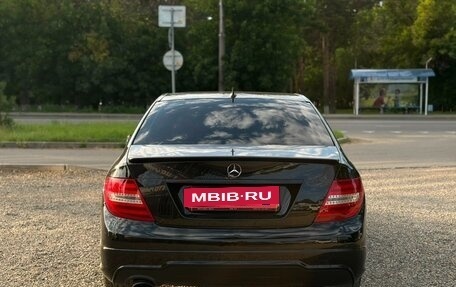 Mercedes-Benz C-Класс, 2011 год, 1 200 000 рублей, 6 фотография