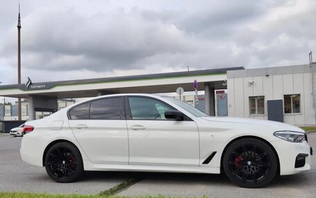 BMW 5 серия, 2019 год, 2 900 000 рублей, 2 фотография