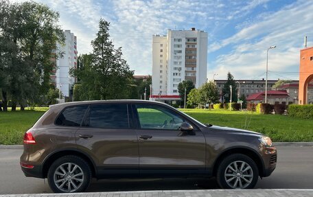 Volkswagen Touareg III, 2013 год, 1 890 000 рублей, 6 фотография