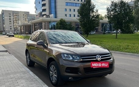 Volkswagen Touareg III, 2013 год, 1 890 000 рублей, 7 фотография