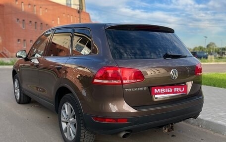 Volkswagen Touareg III, 2013 год, 1 890 000 рублей, 2 фотография