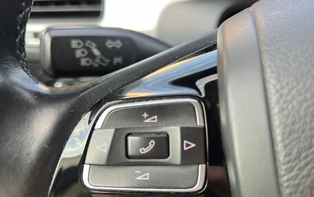 Volkswagen Touareg III, 2013 год, 1 890 000 рублей, 24 фотография