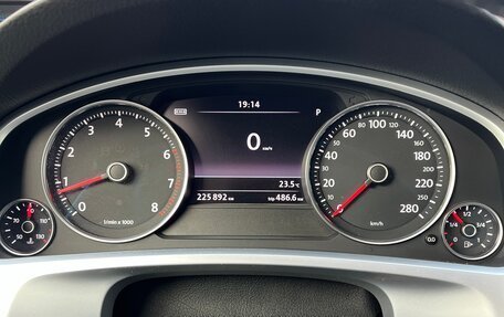 Volkswagen Touareg III, 2013 год, 1 890 000 рублей, 34 фотография