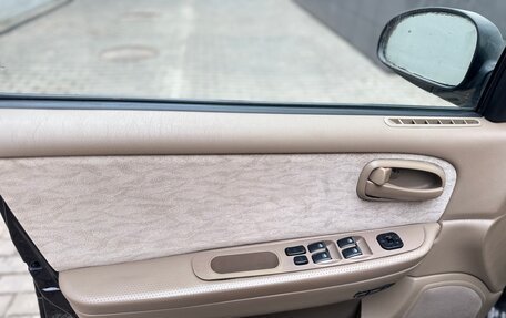 KIA Magentis I, 2005 год, 199 999 рублей, 8 фотография