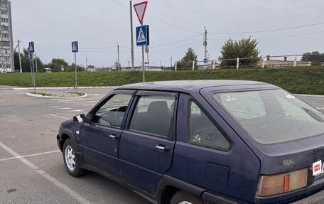 ИЖ 2126 «Ода», 2003 год, 85 000 рублей, 5 фотография