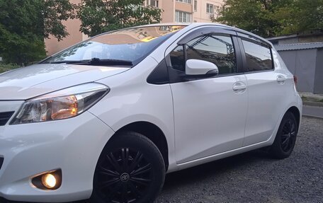 Toyota Vitz, 2013 год, 650 000 рублей, 6 фотография