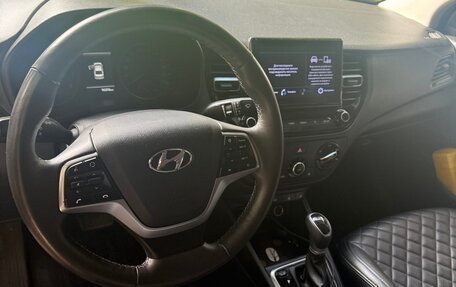 Hyundai Solaris II рестайлинг, 2022 год, 1 500 000 рублей, 5 фотография