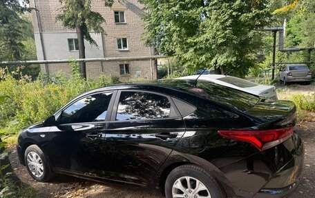Hyundai Solaris II рестайлинг, 2022 год, 1 500 000 рублей, 4 фотография