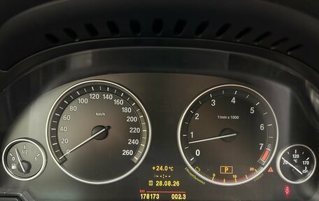 BMW 5 серия, 2010 год, 1 500 000 рублей, 11 фотография