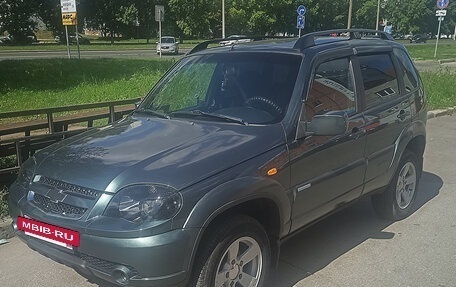 Chevrolet Niva I рестайлинг, 2010 год, 420 000 рублей, 7 фотография