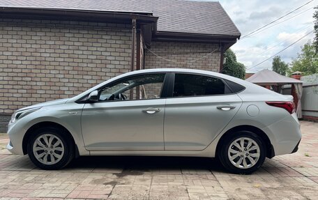 Hyundai Solaris II рестайлинг, 2018 год, 1 080 000 рублей, 2 фотография