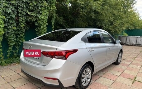 Hyundai Solaris II рестайлинг, 2018 год, 1 080 000 рублей, 7 фотография