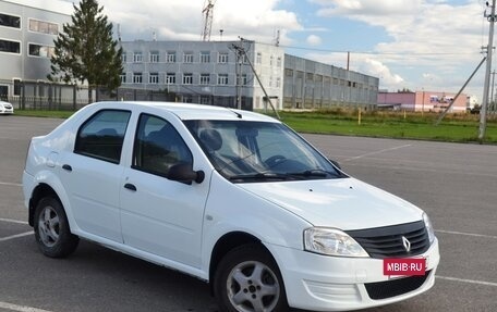 Renault Logan I, 2013 год, 430 000 рублей, 2 фотография