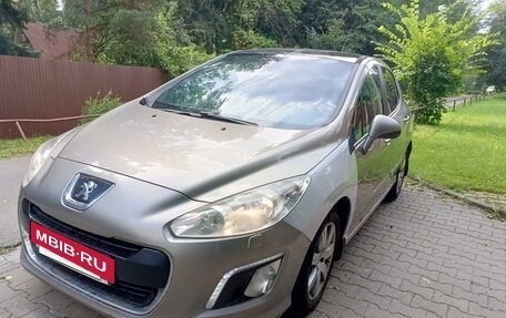 Peugeot 308 II, 2011 год, 300 000 рублей, 2 фотография