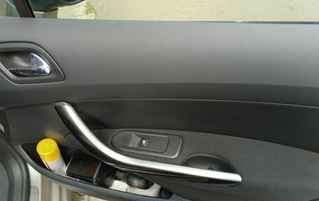 Peugeot 308 II, 2011 год, 300 000 рублей, 32 фотография