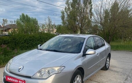 Renault Laguna III рестайлинг, 2008 год, 700 000 рублей, 7 фотография