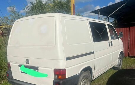 Volkswagen Transporter T4, 2000 год, 650 000 рублей, 2 фотография