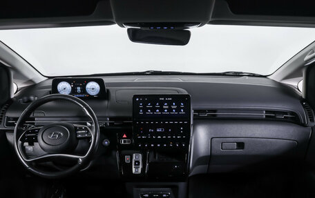 Hyundai Staria, 2021 год, 4 790 000 рублей, 17 фотография