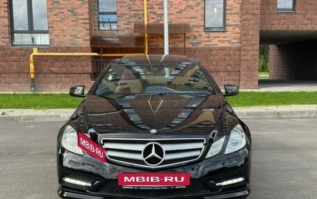 Mercedes-Benz E-Класс, 2012 год, 1 600 000 рублей, 2 фотография